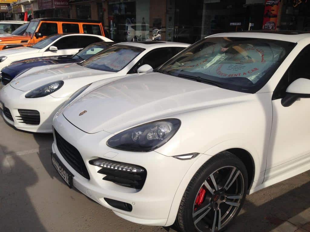 Rent Porsche Cayenne Dubai