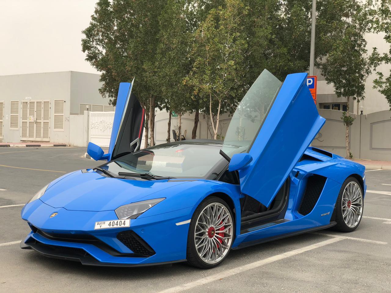 Rent Lamborghini Aventador S Roadster Dubai - Convertible Cars Rental